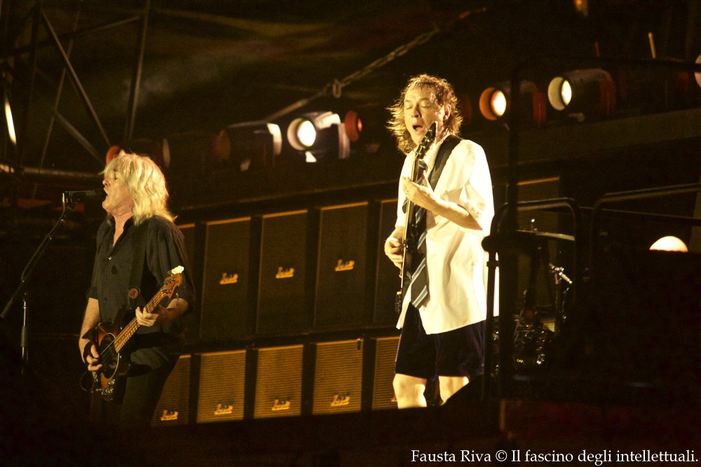 AC⚡DC