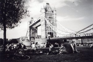 “Tower Bridge PICNIC, Southwark” di Cecie