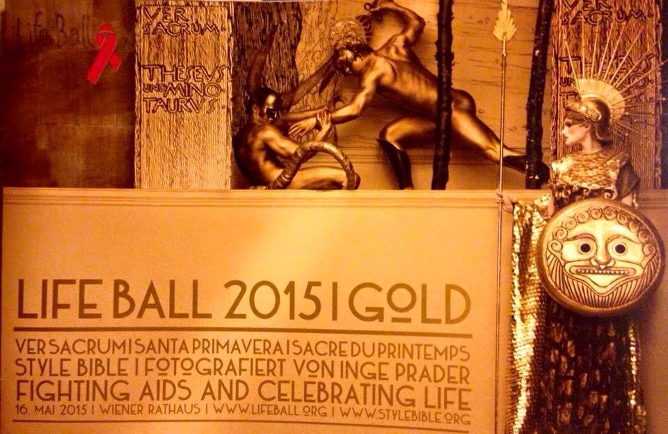 La sua trasposizione fotografica per l'evento Life Ball 2015 © Inge Prader
