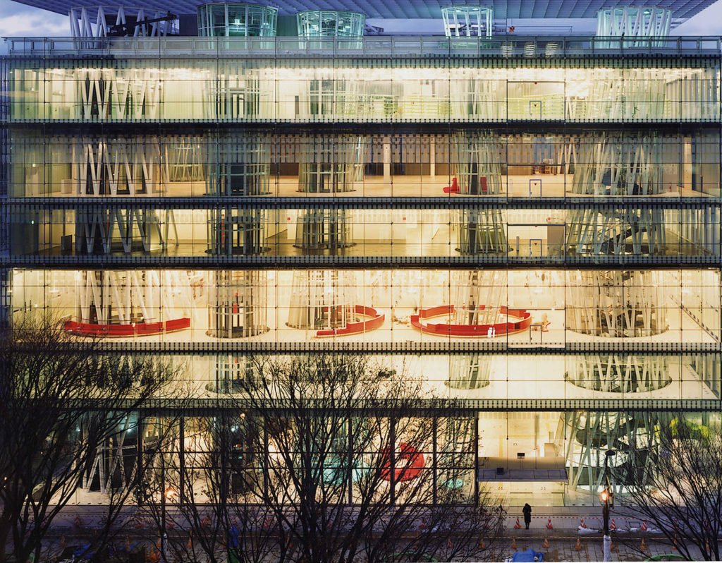 Toyo Ito. Sendai Mediatheque, Miyagi, Japan. 1995–2001. © Naoya Hatakeyama