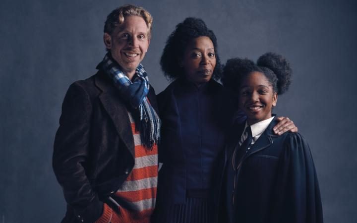 Il cast di Harry Potter and the CUrsed Child: Paul Thornley (Ron Weasley), Noma Dumezweni (Hermione Granger), Cherrelle Skeete (Rose Granger-Weasley). Credit: Charlie Gray. Fnte: www.telegraph.co.uk