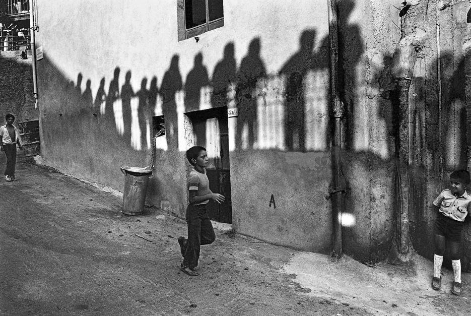 Capizzi, Sicilia. Fonte: www.magnumphotos.com