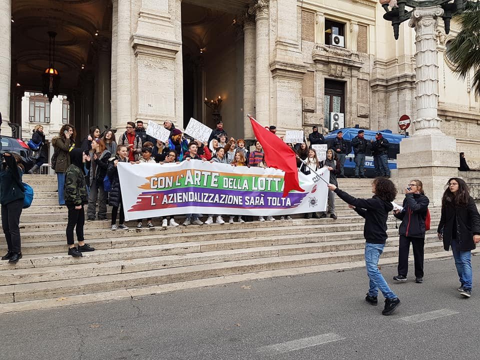 scuola scioperi e proteste