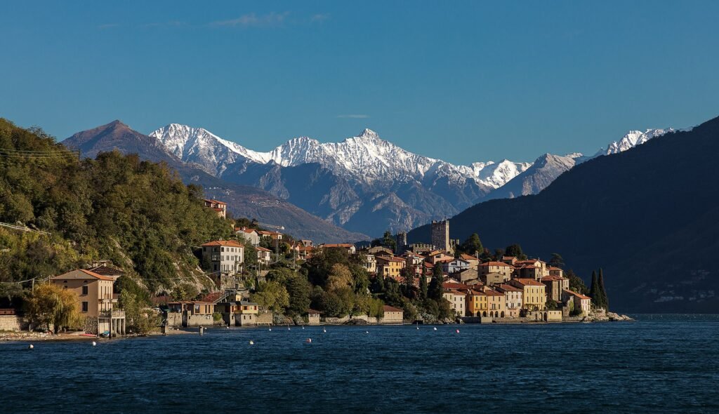 Veduta di Razzonico. Fonte: Wikipedia