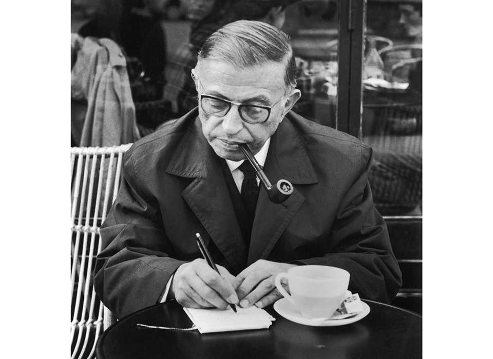 Disponibile qui: https://www.google.com/url?sa=i&url=https%3A%2F%2Fwww.nationalww2museum.org%2Fwar%2Farticles%2Fjean-paul-sartre-revolutionary-democracy&psig=AOvVaw33XA5tfjtkfvffy2GXF331&ust=1690210868998000&source=images&cd=vfe&opi=89978449&ved=0CBEQjRxqFwoTCKj1z6WMpYADFQAAAAAdAAAAABAE