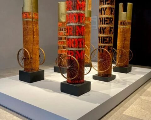 L'opera di Robert Indiana, The Sweet Mystery esposta alla Biennale di Venezia