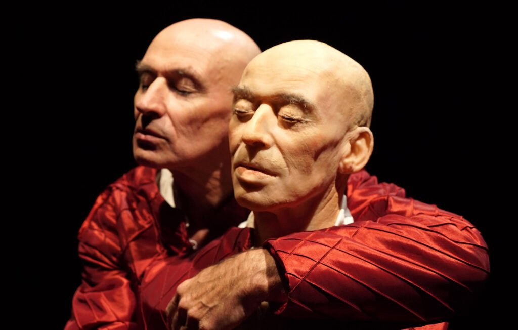 replik_a teatro fontana
